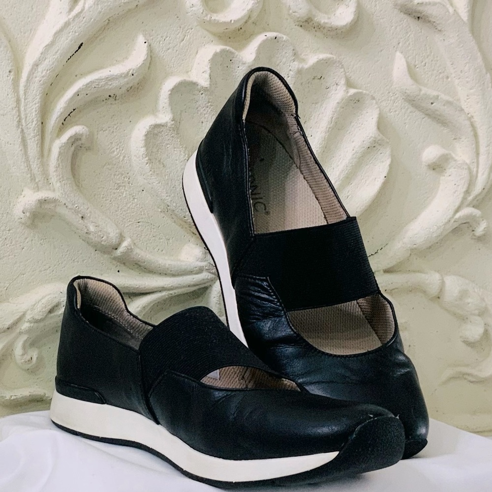 Vionic Cadee Leather Slip-on Mary Jane Shoe Sneaker - Picture 10 of 10